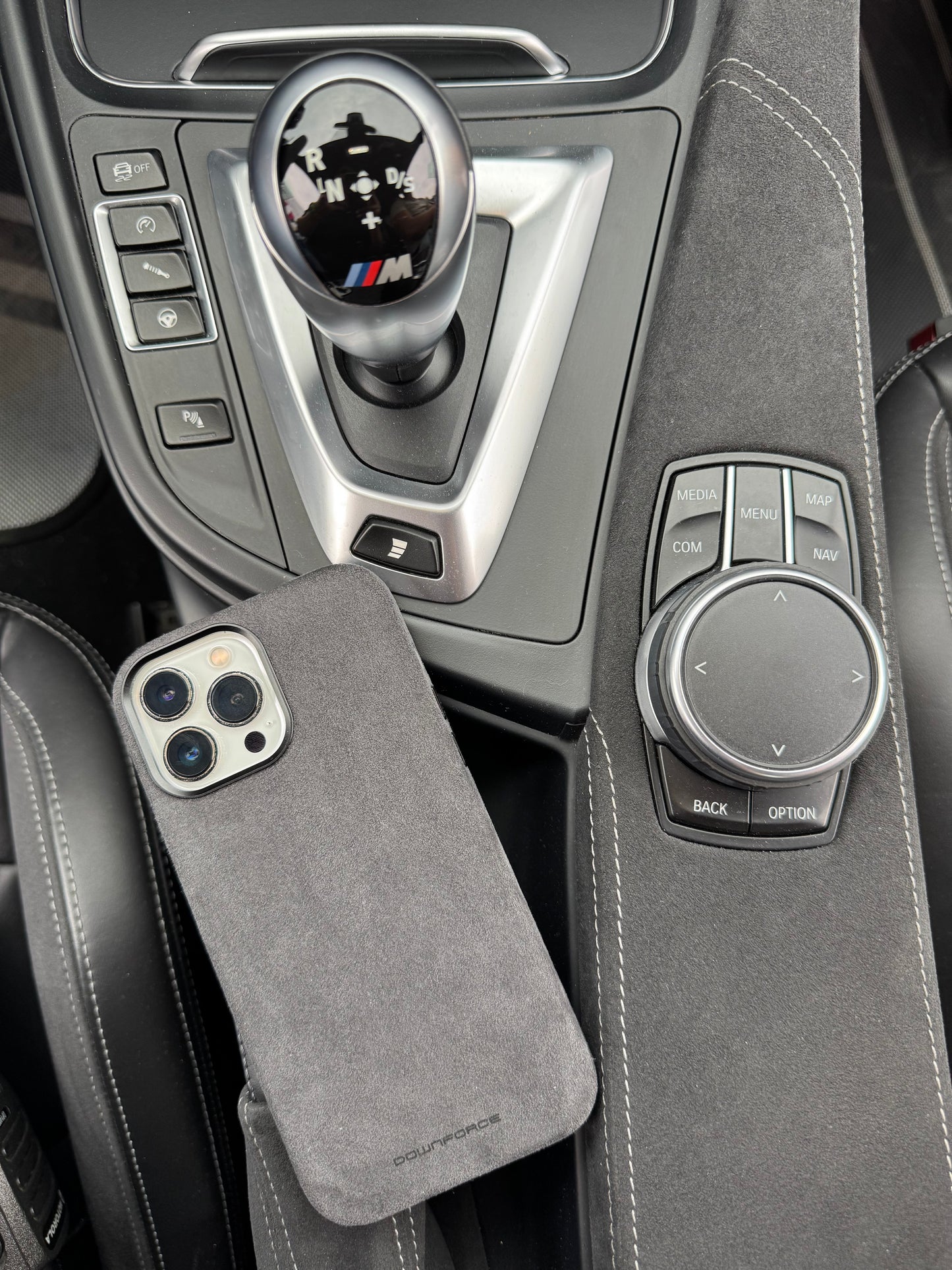 Etui Alcantara - Space Grey